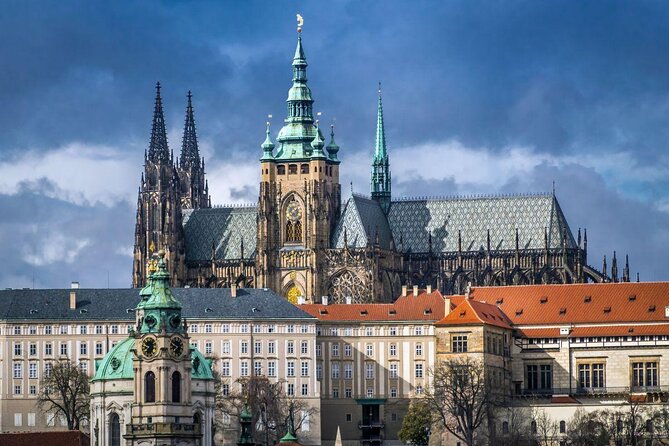 1 hour Prague Panoramic Vltava River sightseeing Cruise - Seeing Prague from the Vltava in less than an hour