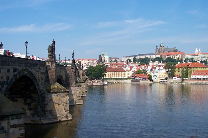 1 hour Prague Panoramic Vltava River sightseeing Cruise - Drinks, snacks, and the limits of table service