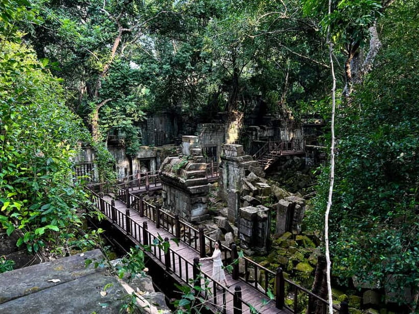 2-Day Angkor Wat, Kulen Mountain, Beng Mealea and Tonle Sap - Kampong Phluk and the flooded forest
