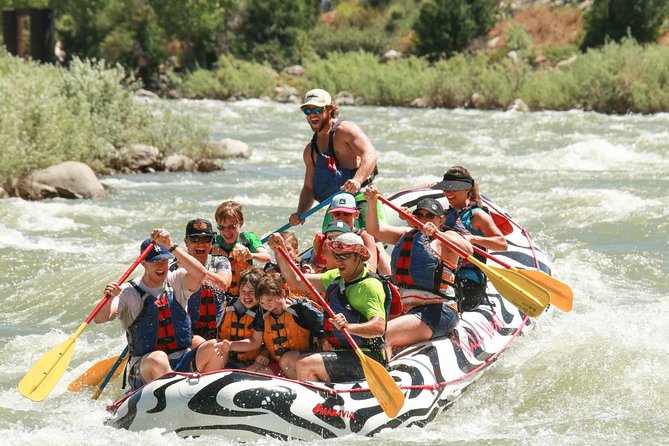 2 Hour Rafting on the Yellowstone River - From the Gardiner meeting point to the river