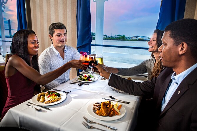 2 HR Savannah Riverboat Dinner Cruise with Onboard Entertainment - What is on the dinner buffet