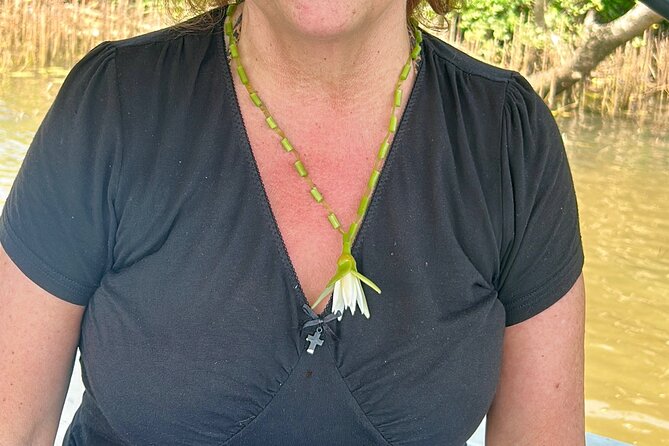 2h Bentota River Safari: Crocodiles, Monkeys, Mangrove & more - Setting off from the Bentota River