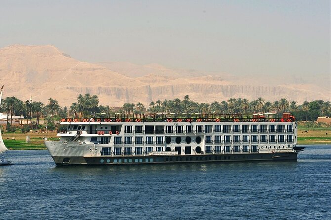 3-Day Nile Cruise with Hot Air Balloon from Cairo by Flights - A sunrise balloon ride above Luxor