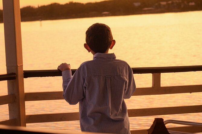 3 Hour Indian River Queen Cruise with Dinner - Dinner with Crydermans BBQ