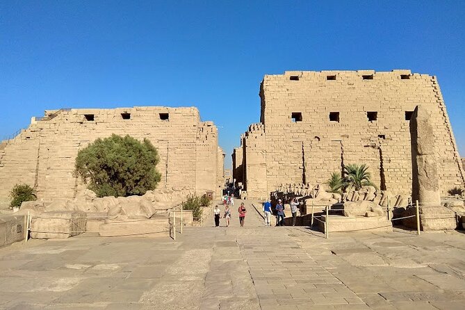 4-Night, 5-Star Nile Cruise from Luxor to Aswan - What the $749 price really covers