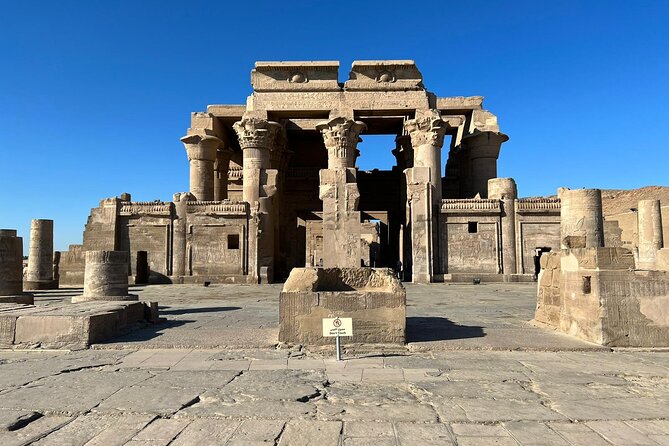 5 Day Nile Cruise from Luxor to Aswan - Day three: Edfu’s Horus temple and Kom Ombo
