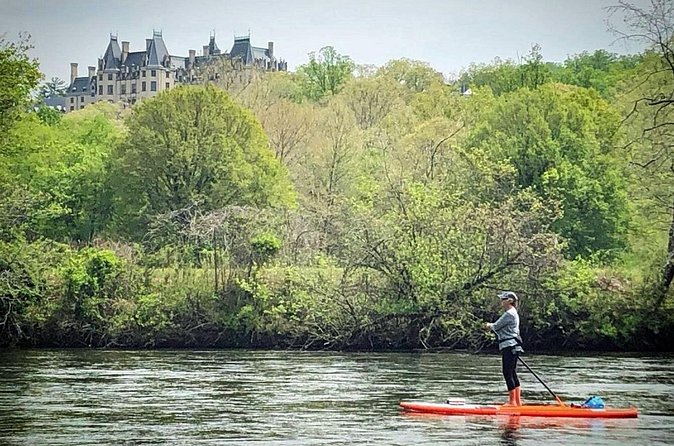 7 Mile Guided Paddleboard Tour On The French Broad River in Asheville - Following the French Broad toward Biltmore