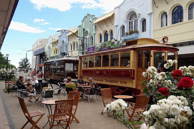 Akaroa Shore Excursion: Christchurch City Tour and Jet Boating - How the City and Jet Boat Balance Each Other
