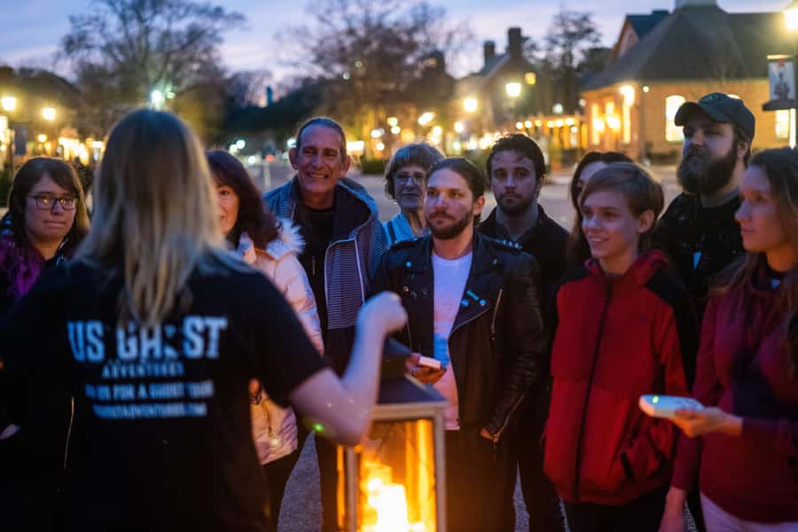 Alexandria: Phantoms of the Potomac Walking Tour - Meeting the Lantern at Market Square