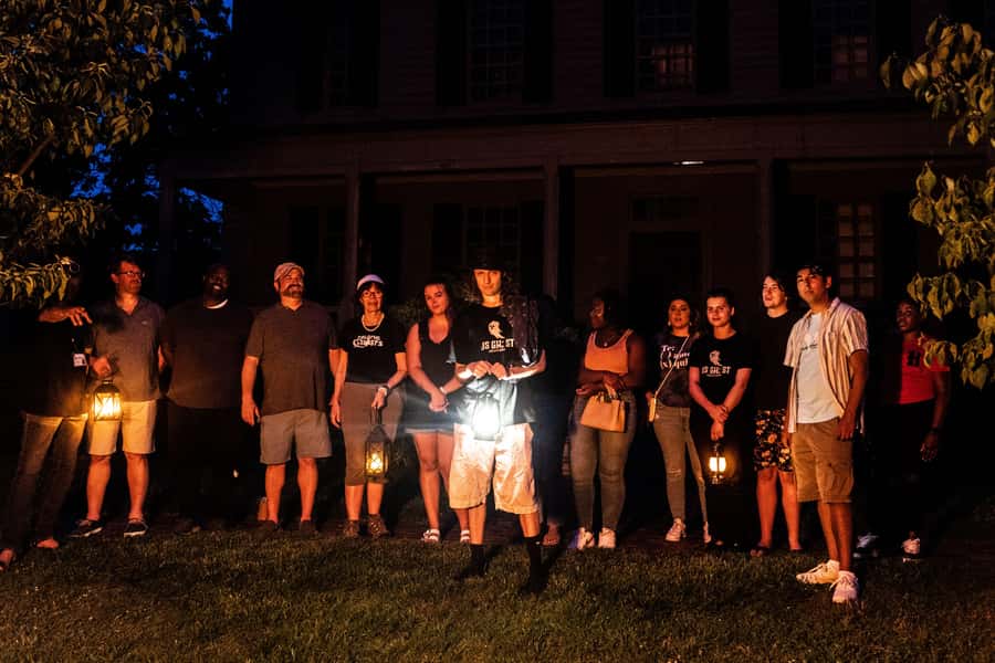 Alexandria: Phantoms of the Potomac Walking Tour - La Llorona, Soldiers, and Local Legend