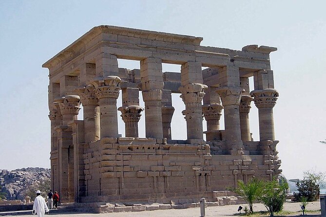 Amazing 4-Days Nile Cruise from Aswan To Luxor with sightseeing and Abu simbel - Guide quality and group size