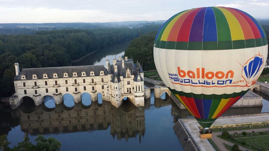 Amboise Hot-Air Balloon Sunrise Ride over the Loire Valley - Why a balloon is the right way to see the Loire Valley