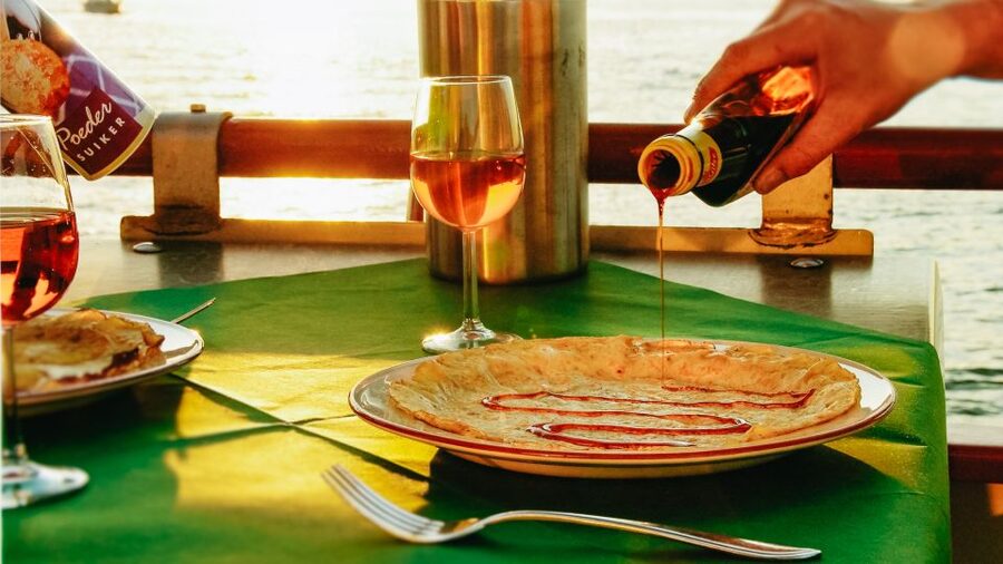Amsterdam: River Cruise With All-You-Can-Eat Dutch Pancakes - From Central Station to the Pannenkoekenboot