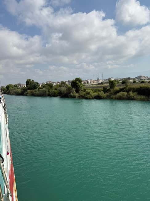 Antalya & Side: Manavgat River Cruise, Waterfall & Bazaar - The Manavgat Bazaar and its practical character