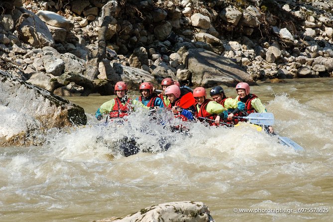 Arachthos white water river Rafting: Plaka's Bridge- Tzari - Safety and the right level of challenge