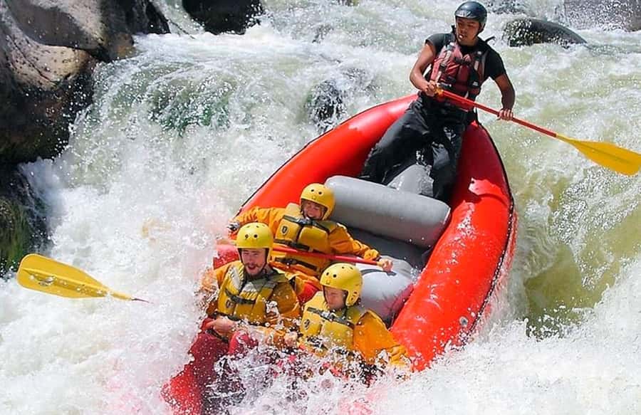 Arequipa: Chili River White Water Rafting with Hotel Pickup - Changing into gear at the Gruta de la Virgen de Chapí
