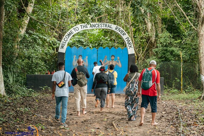 Assin Manso Slave River and Cape Coast Castle Private Day Tour - Why the early start matters in Accra