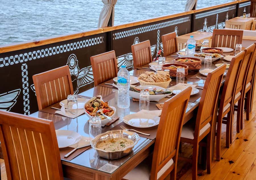 Aswan to Luxor: 4-Day Luxury Dahabiya Nile Cruise Adventure - Day 4: Valley of the Kings, Hatshepsut, and Karnak