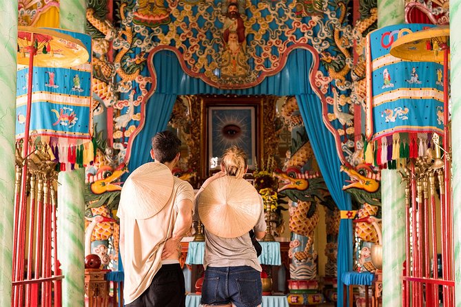 Authentic Mekong Delta Tour With Local Experts - Quiet canals and the rowboat ride