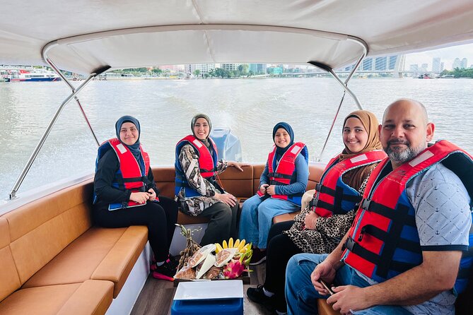 Authentic Mekong Delta Tour With Local Experts By SpeedBoat - Group size, weather, and practical comfort