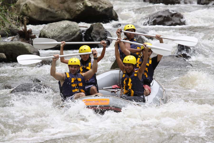 Bali: Ayung River Premium White Water Rafting with Lunch - Hot showers, lockers, and a clean finish