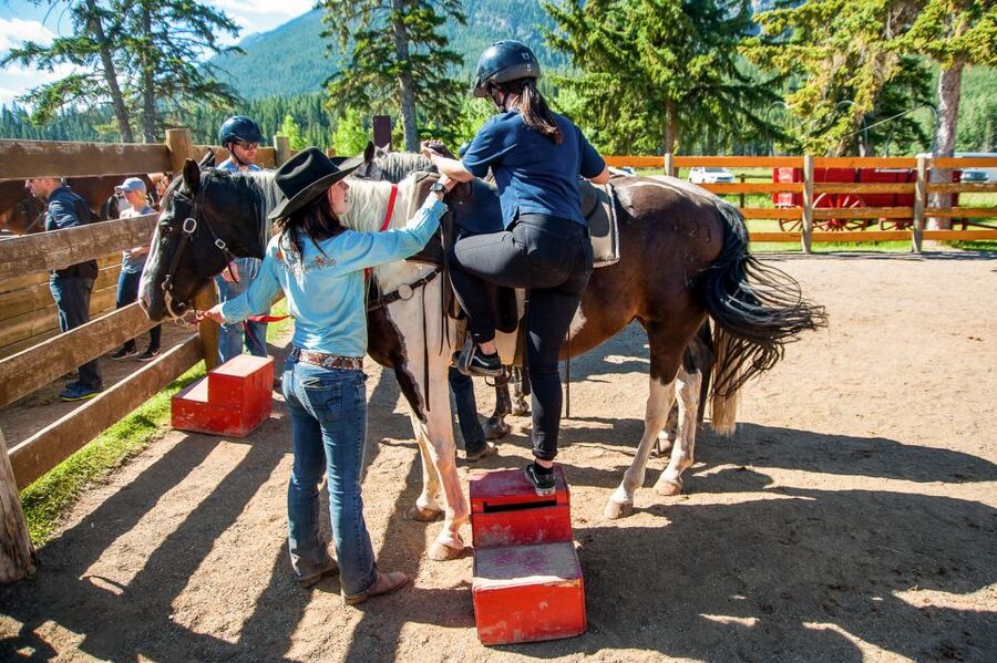 Banff National Park: 1-Hour Bow River Horseback Ride - Why First-Time Riders Usually Feel at Ease