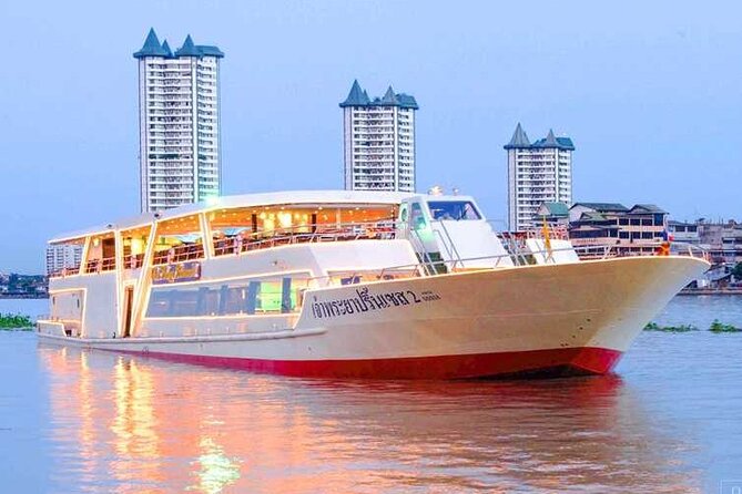 Bangkok: 2-Hour Dinner Cruise on the Chao Phraya Princess - Dinner on the Chao Phraya Princess