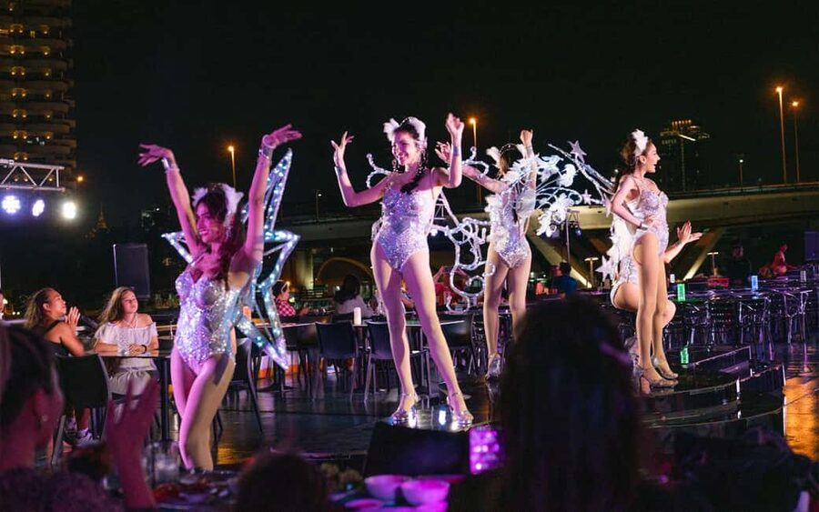 Bangkok: Carnival Party Dinner Cruise on the Chao Phraya - A Buffet Built for Variety
