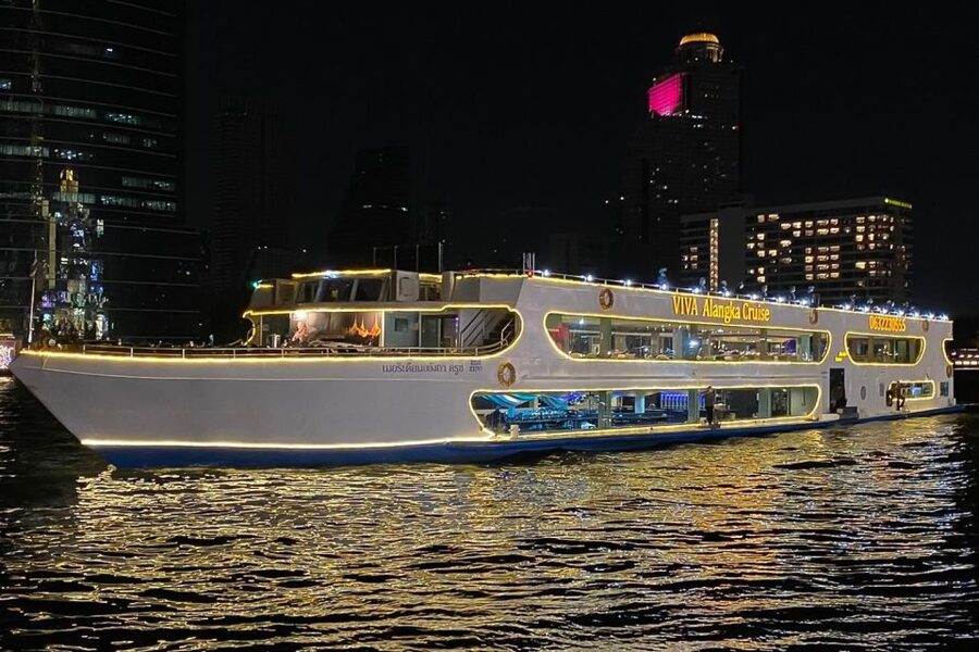 Bangkok: Chao Phraya Buffet Dinner Viva Alangka Cruise - Starting at Asiatique’s Warehouse no. 7