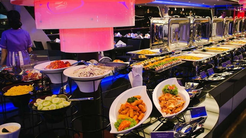 Bangkok: Chao Phraya Princess Dinner Cruise & Hotel Transfer - What to expect from the buffet