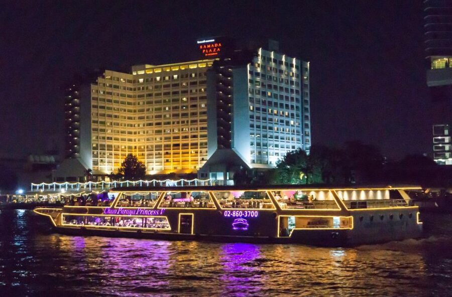 Bangkok: Chao Phraya Princess Dinner Cruise Ticket - Picking between Asiatique, ICONSIAM, and Terminal 21 Rama 3