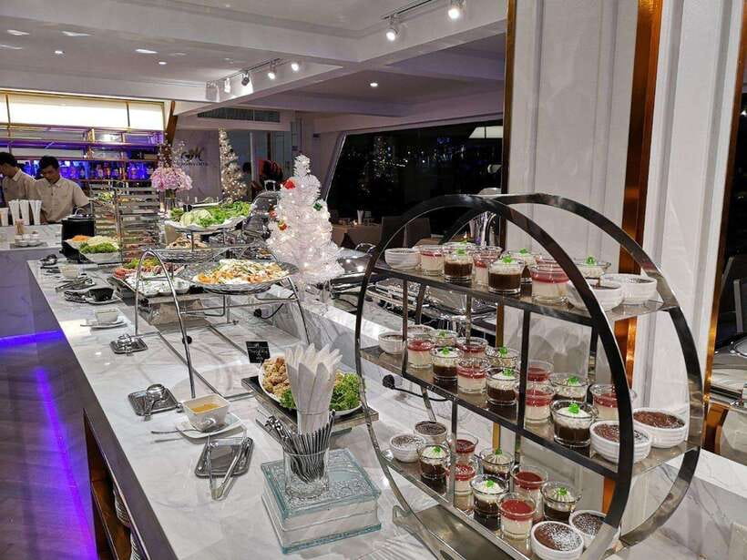 Bangkok: Chao Phraya River Meridian Cruise with Buffet - Choosing between the sunset and dinner sailings