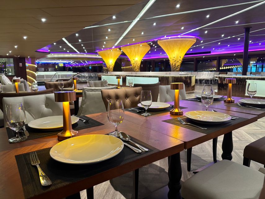 Bangkok: Opulence Luxury Chao Phraya Dinner Cruise - River City and the riverside hotels