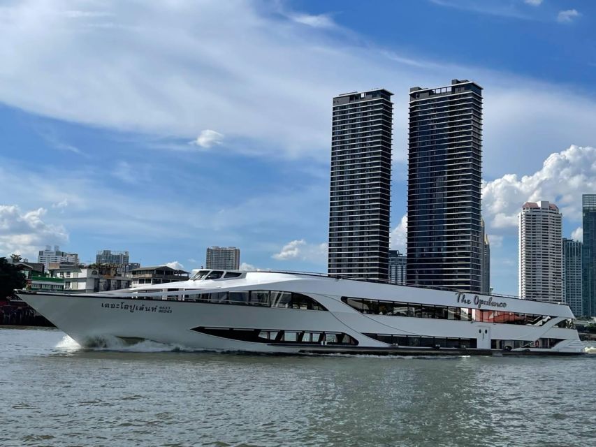 Bangkok: Opulence Luxury Chao Phraya Dinner Cruise - Getting to Icon Siam Pier 2
