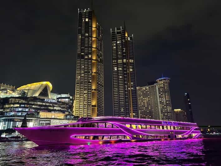 Bangkok: Opulence Luxury River Dinner Cruise - Buffet dinner: enough choice, with a few limits