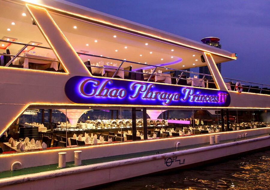 Bangkok: River Dinner Cruise on the Chao Phraya Princess - How long the evening really feels