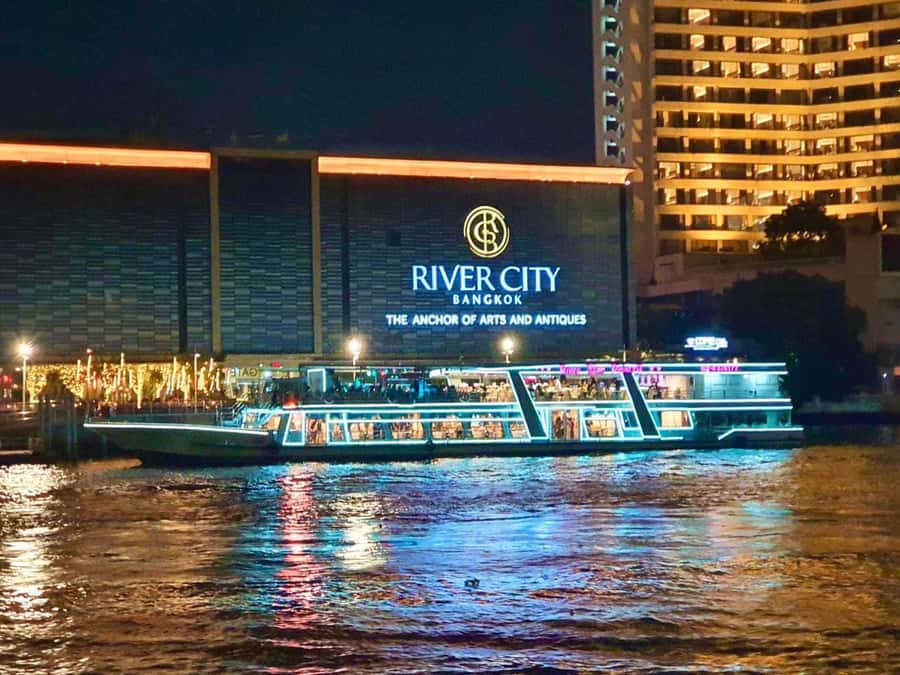 Bangkok: River Star Princess Chao Phraya Dinner Cruise - Boarding at the River Star Princess office
