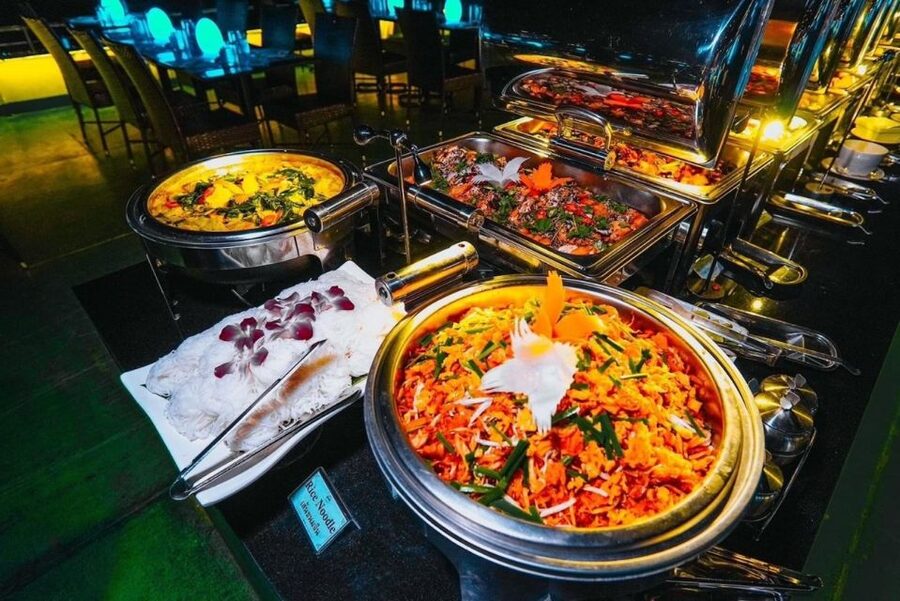 Bangkok: Royal Princess Chao Phraya Dinner Cruise - Key points to know before booking
