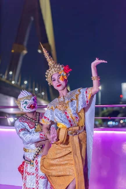 Bangkok: The Newest Luxury 5-Star Bangkok Chao Phraya Cruise - Choosing between sunset at Yodpiman and dinner at Asiatique