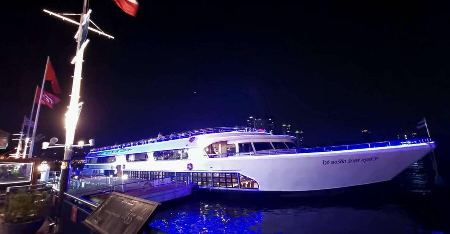 Bangkok: White Orchid Chao Phraya Dinner Cruise - Key points to know before booking
