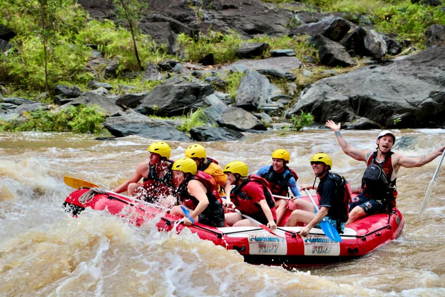 Barron Gorge: Half-Day Barron River White-Water Rafting - Guides set the tone