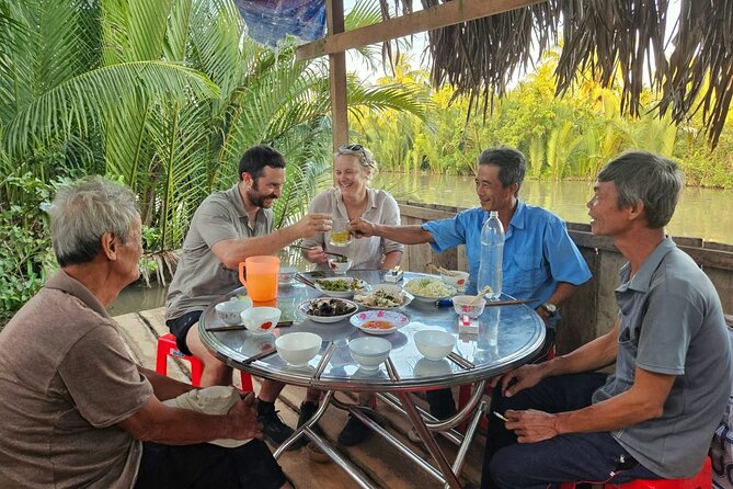 Ben Tre: Scooter, Culture, Sailboat and Mekong Food (Half Day) - A quiet hour on a Mekong tributary
