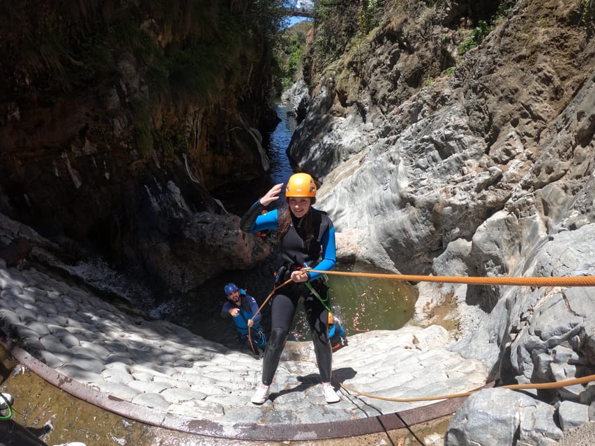 Benahavís: Canyoning Guided Tour at Guadalmina River - Getting fitted with canyoning gear