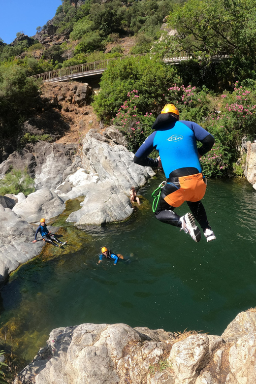 Benahavís: Canyoning Guided Tour at Guadalmina River - Why the guides make such a difference
