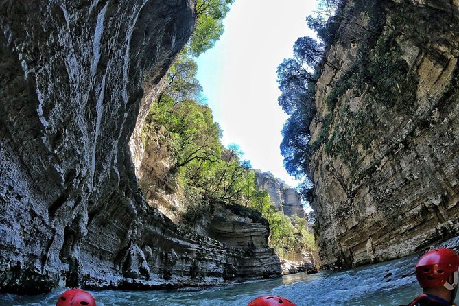 Berat Rafting, Kayaking & River Tubing – Osumi Canyons - When low water changes the plan