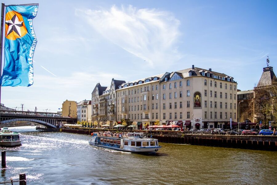 Berlin: Boat Tour Along the River Spree - Is $34 a fair price for 135 minutes?