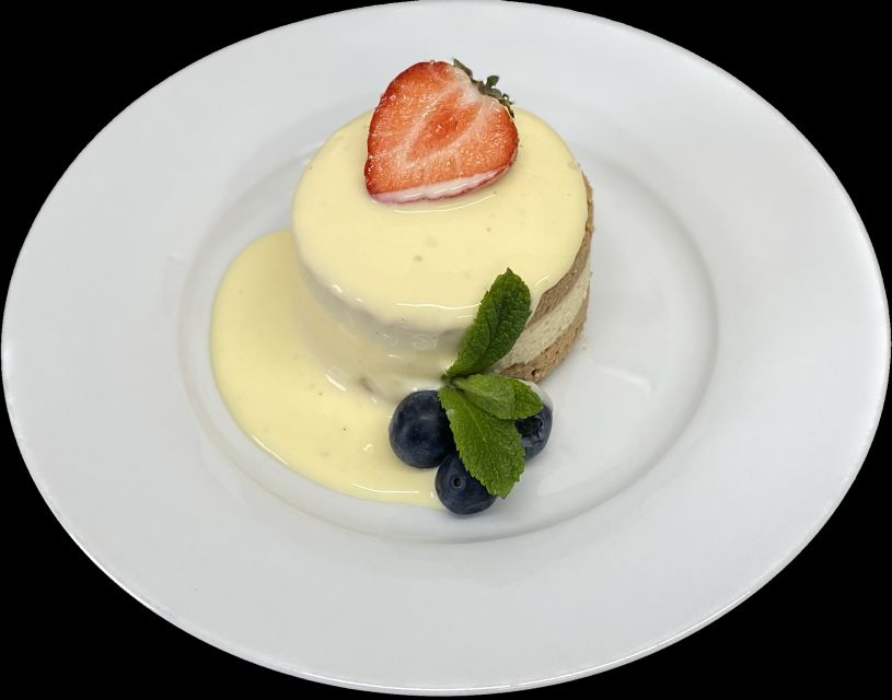 Berlin: Dinner Cruise on the Spree with Prosecco - Is $94 a fair price?