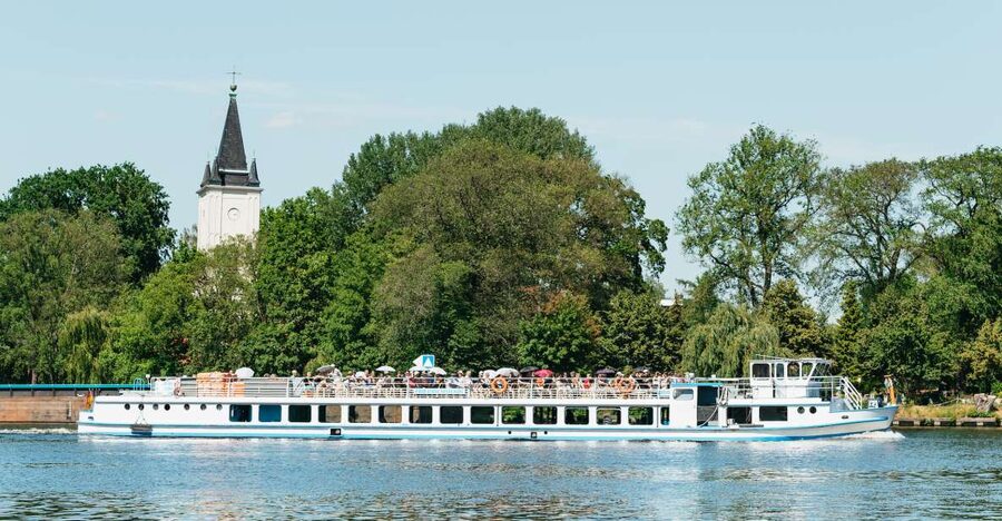 Berlin: Spree Boat Tour to Müggelsee - Key points to know before you go