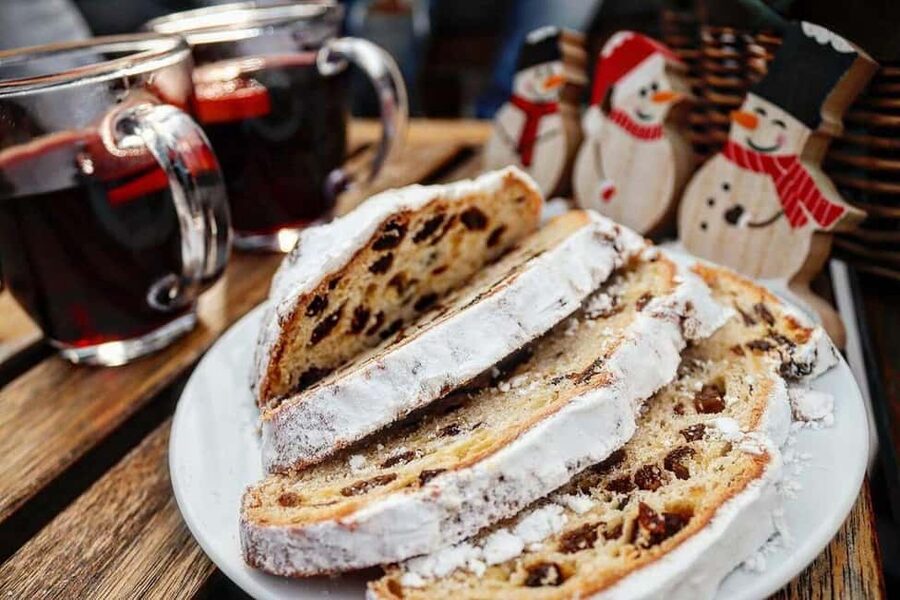 Berlin: Winter Spree Cruise with Mulled Wine and Christmas Stollen - What the $37 Spree cruise actually gives you