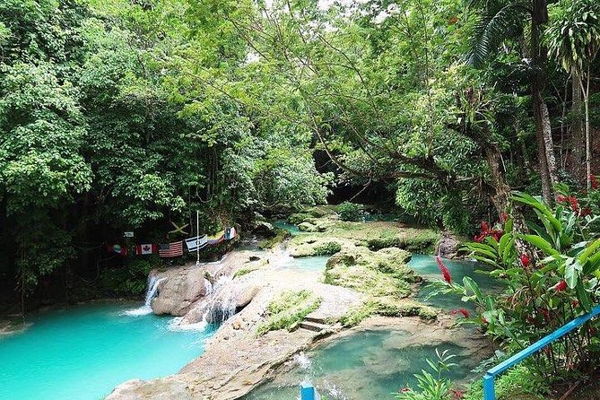 Blue Hole and River Rafting - Bamboo Rafting on the White River
